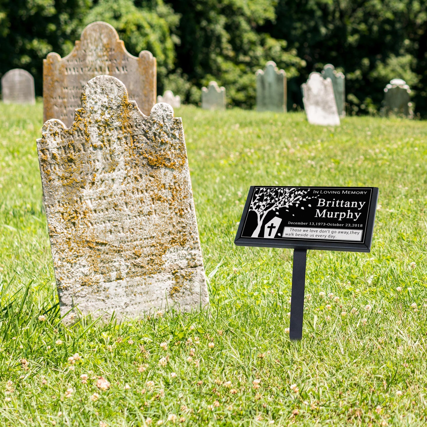 Customized Human Memorial Stone, Black Granite Human Grave Marker Life Tree (Copy)